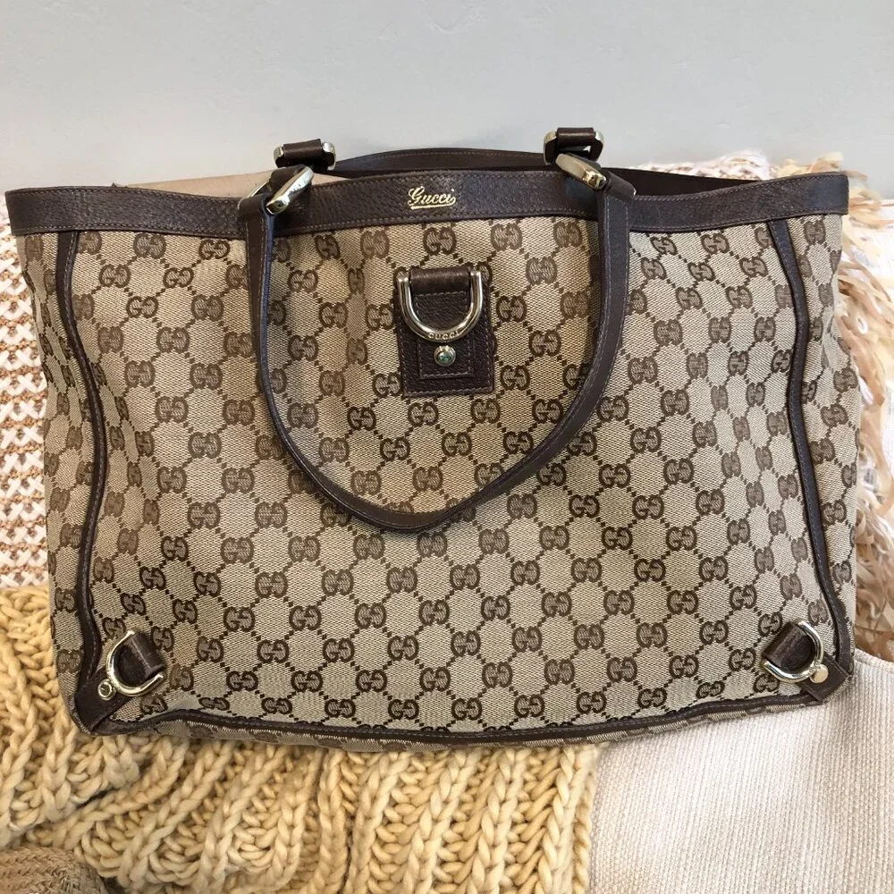 GUCCI Vintage Monogram Purse - Picture 2 of 13